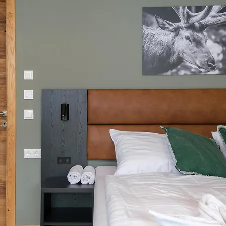 Aquarius Haus 7 16 *